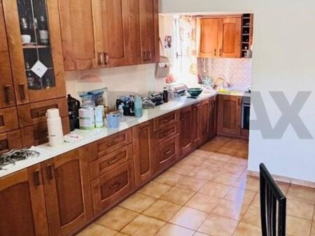 Appartamento 2+1 - In Vendita - zona Ali Demi, Tirana!!! ID: 530191025-286