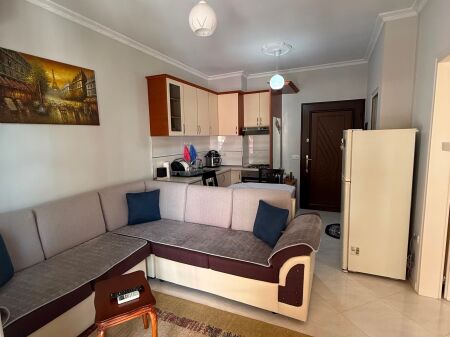 ASTIR  Jepet me Qira Apartament 1+1 |  📍 Ndodhet në një zonë të qetë dhe shumë të kërkuar të Astirit TEK DY PALMAT  