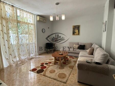 Apartament 1+1 me qira pranë Gjykatës!