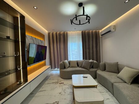 Jepet apartament me qera 2+1+2