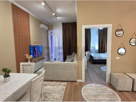 Apartament - Për Qira - Kopshti Botanik, Tiranë(ID: 530481001-1368)