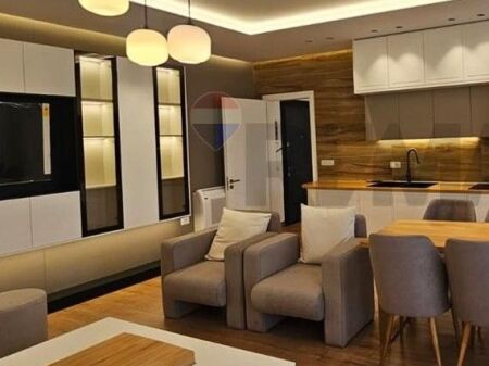 Apartament 1+1- Për Qira - Bulevardi i Ri, Tiranë!!!! ID: 530181101-381