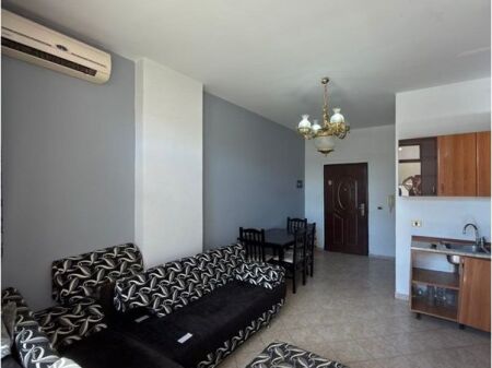 Apartament 1+1 per shitje tek pallatet Derveni, Misto Mame, Yzberisht.