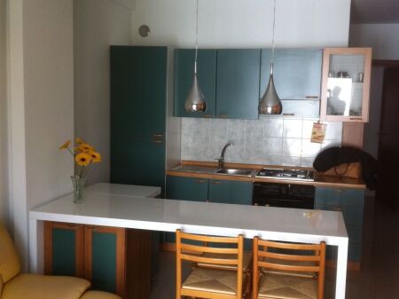 Affitto | Apartament 1 + 1+Ballkon |21 Dhjetori/Rruga Kavajes | 500 €/mese