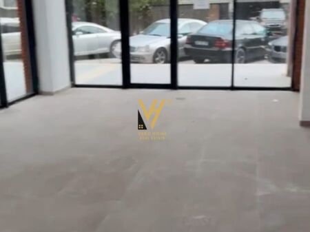SHOP FOR RENT 100 M2 IN ASTIR 120,000 LEKE