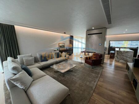 In vendita, Sky Villa Penthouse, Bllok