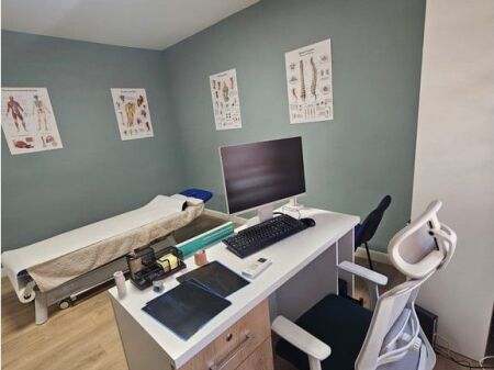 PHYSIOTHERAPY BUSINESS FOR SALE – READY TO WORK! 📍 Intersection of Kosovarëve Street with Paris Commune, Tirana