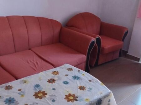 Apartament me qera 1+1- 📍Rruga Jordan Misja, prane mobileri Mondial - 300 mije leke