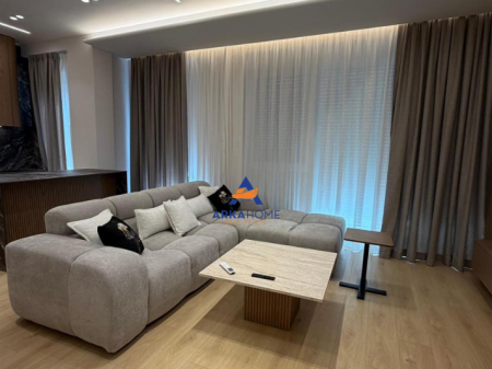 VILLA 3 PIANI IN AFFITTO "FARKE" 220000 LEKE