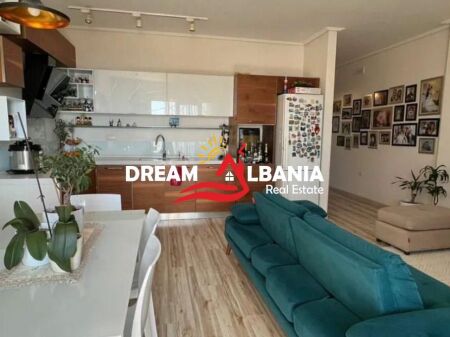 Super Appartamento 3+1+2 in vendita a Vlora vicino al Lungomare (ID 4131419)