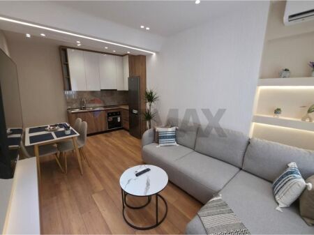Appartamento - In Vendita - Via Hoxha Tahsin, Tirana(ID: 530221059-517)