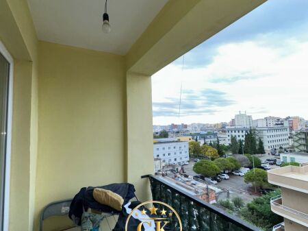 APPARTAMENTO 3+1+2 CON BALCONE IN AFFITTO VICINO ALL'OSPEDALE