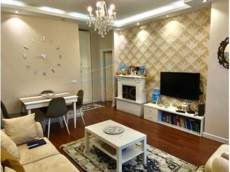 Qira, Apartament 2+1, Pallati i Sportit, Durrës