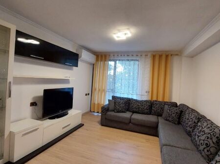 Apartament 2+1, Myslym Shyr!