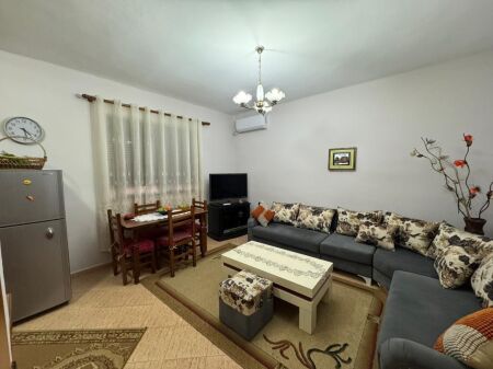 🏢Laprake, near Diambe Market, a 2+1 furnished apartment is for rent. 52,000 Leke