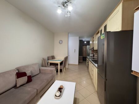 Jepet me qira apartament 2+1 në Astir!