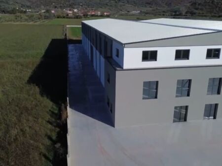 WAREHOUSE FOR VARIOUS BUSINESSES FOR SALE/OR FOR RENT