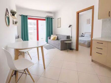 Durazzo, Via Pavaresia | 1+1 | 55 m² | 5 minuti dalla spiaggia | Completamente ristrutturato