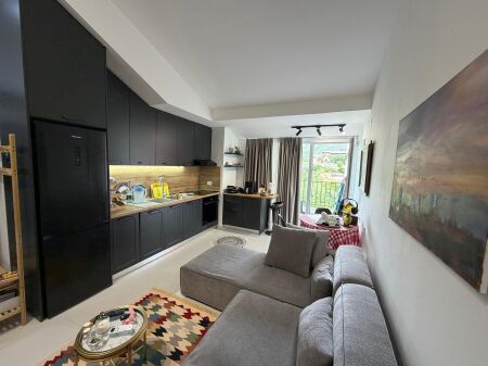 Shitet Apartament 1+1