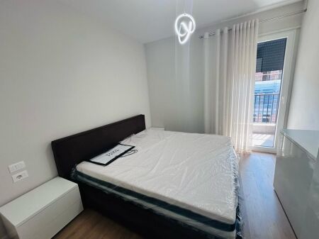Jepet Me Qera Apartament 2+1+1 Post Parkimi + 1 Ballkon