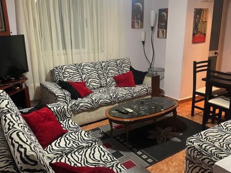 2+1,pallat me ashensore,laprake te klinika globe,550 mije leke
