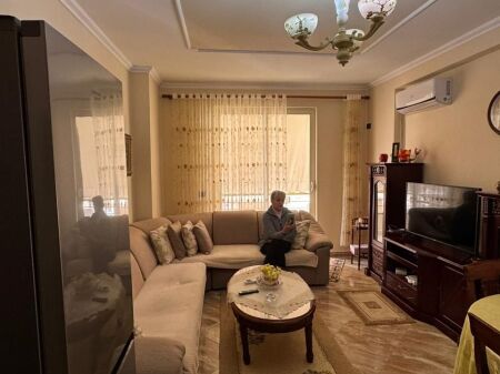 APARTAMENT ME QERA 1+1