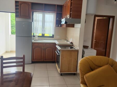 Apartament me Qira – Sauku i Vjetër, Tiranë