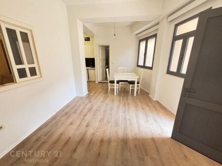 Apartament me Qira – Pazari i Ri 500 € /Muaj