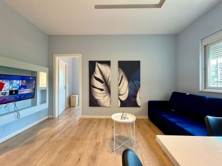 Jepet me Qera apartament 1+1, 21 Dhjetori - Fakultetit të së Ndërtimit