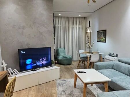Apartament 1+1 per qera Kopshti Botanik !
