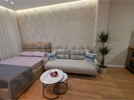 Monolocale in vendita – Hoxha Tahsim 34 m²
