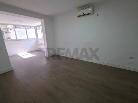 JEPET ZYRE me QIRA NE BLLOK 145 m2