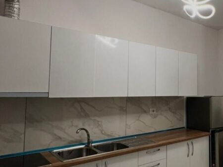 APARTAMENT 2+1. 35000 LEKE.SIRI KODRA