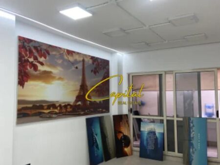 AMBIENT BIZNESI ME QIRA 76 M2 ASTIR 70.000 LEKE