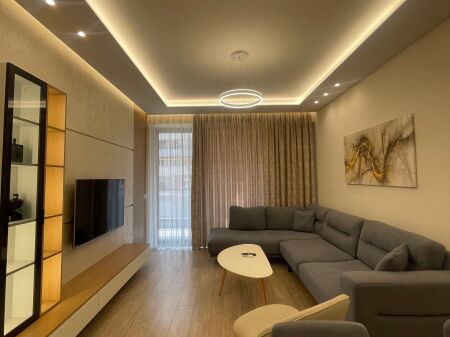 🔑QIRA - Apartament 1+1 Me Qira tek Komuna e Parisit
