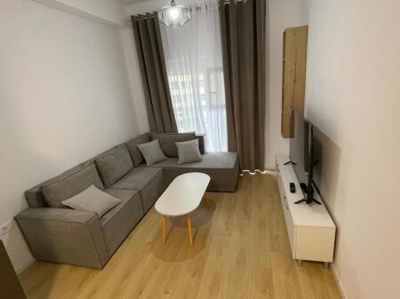 Jepet me Qira Ap 1+1 tek Ali Demi Komlelsi Kadiu
