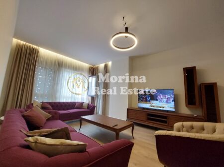 Affitto | Apartament 2 + 1 | Rruga 5 Maji | 900 €/mese