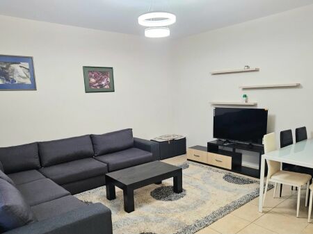 In affitto 2+1+1 Via 5 Maji 55.000 leke
