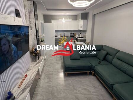Apartament 2+1+2 Ne Shitje Ne Shkoze