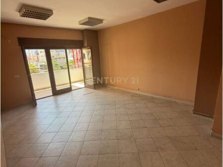 FOR SALE APARTMENT 2+1+2 IN THE CENTER OF TIRANA AT 9 FLOORS