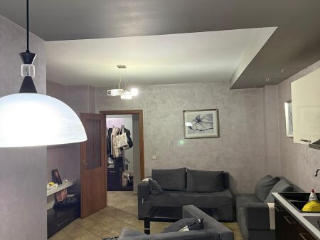 Apartament 2+1 me qera prane Square 21