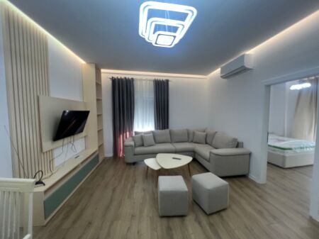 Jepet me qira apartamet 2+1 Rezidenza “Porta Tirana e Re”, Sauk