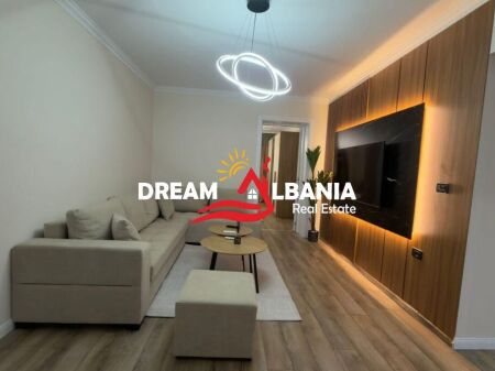 Apartament 2+1 me post parkimi me qera ne afersi te Gjykates se Rrethit ne Tirane (ID 5229001)
