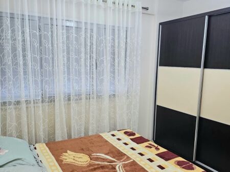 Affittasi Appartamento 2+1+1 con Balcone