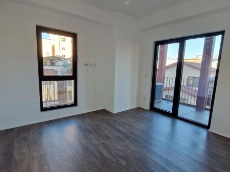 APARTMENT 2+1 FOR RENT GARDEN BUILDING KAVAJES STREET