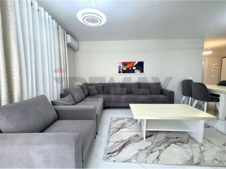 Apartament 2+1+post parkimi  per qira tek Mine Peza!