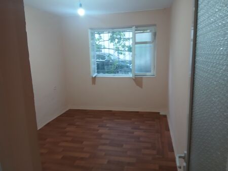 Apartment bosh i pamobiluar