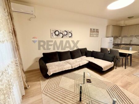 Jepet me Qira: Apartament 1+1 (Pranë Pavarotit / Kopshti Zoologjik)