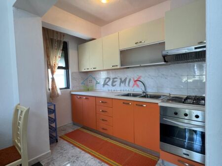 SHITET APARTAMENT 2+1 – PRANË SPITALIT, DURRËS