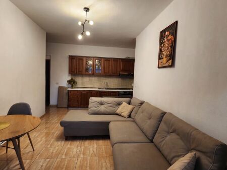 Affitto | Apartament 1 + 1 Rrethi | Astir | 400 €/mese